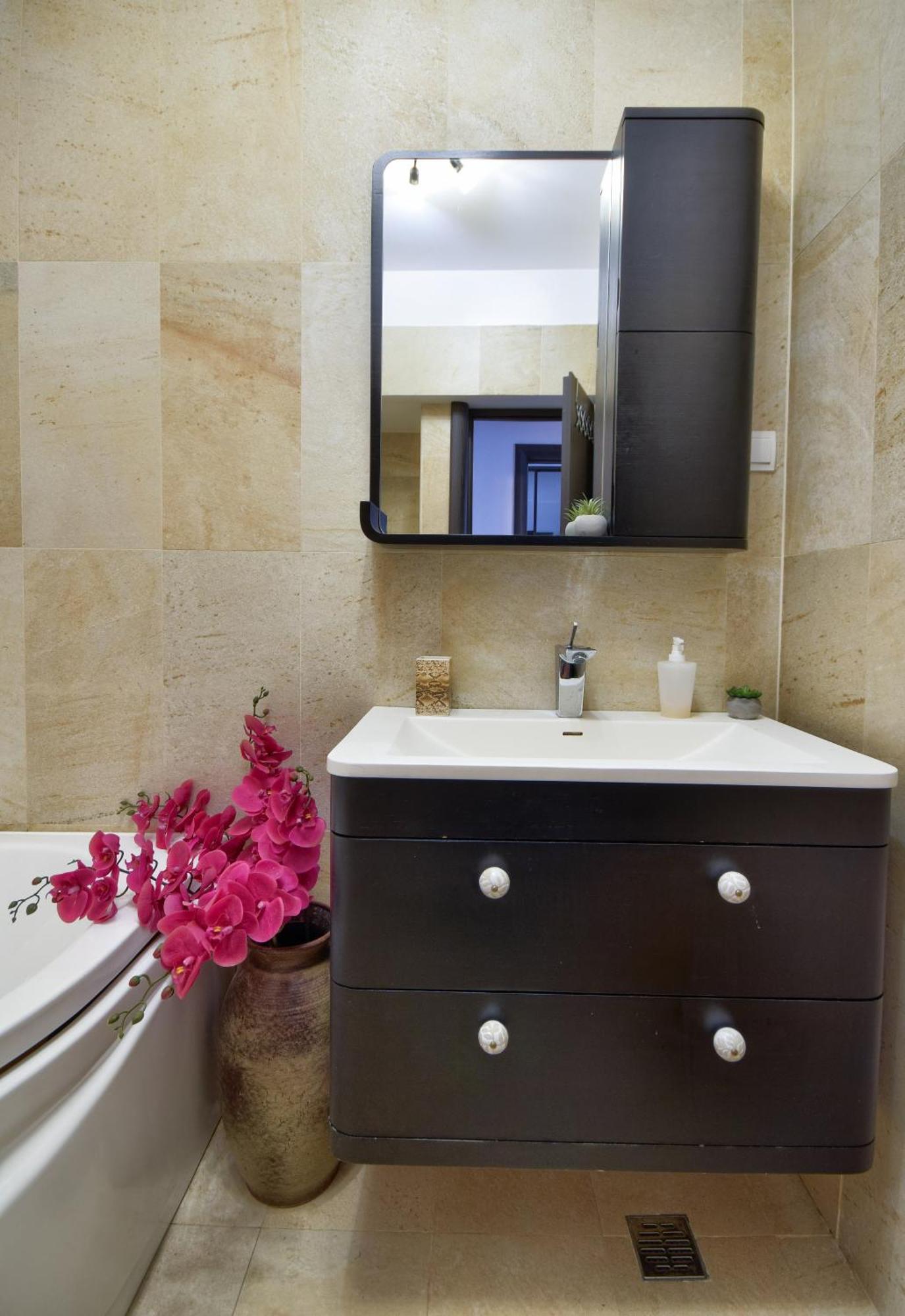 公寓 Urban Retreat Near Herastrau - Free Parking *